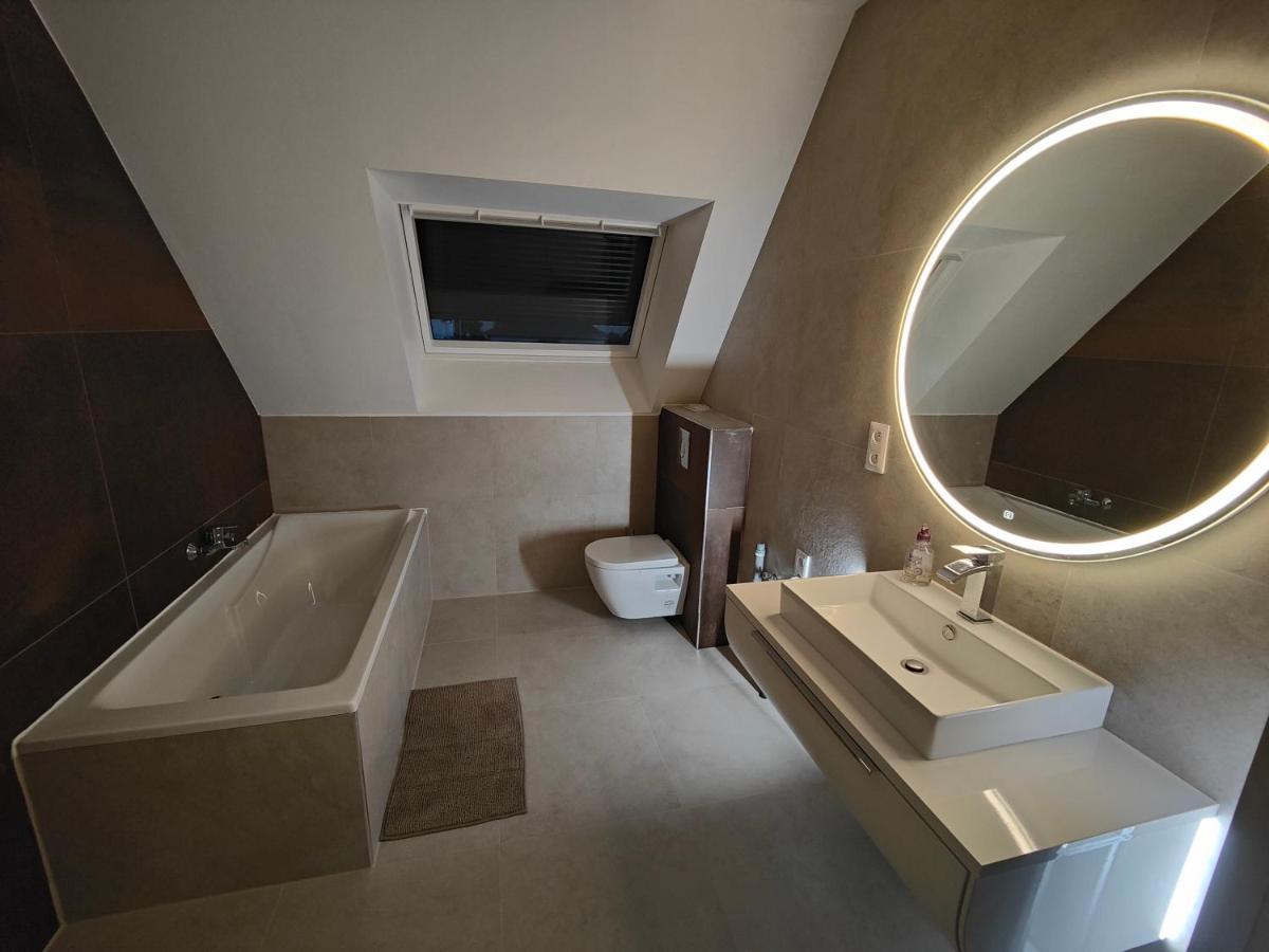 Appartement 48M², Strasbourg Centre A 15 Min En Train Fegersheim ภายนอก รูปภาพ
